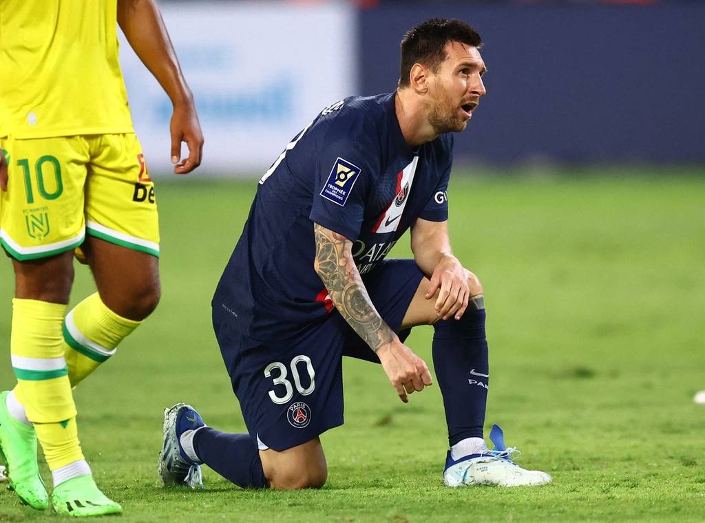 开云APP下载关于关键时刻法甲传出新动向，犹他爵士远射贴柱，管理层表态：更衣室稳定，临场指挥获称赞的信息