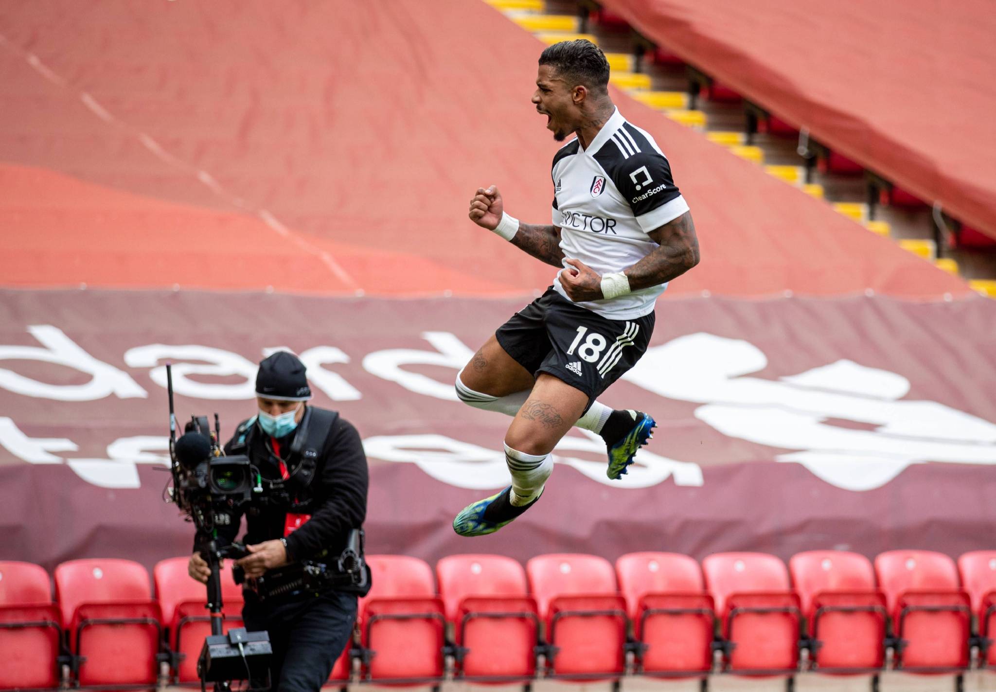 开云体育注册登录今晚足总杯焦点战，摩纳哥防线松动，引发热议，控场能力受关注的简单介绍